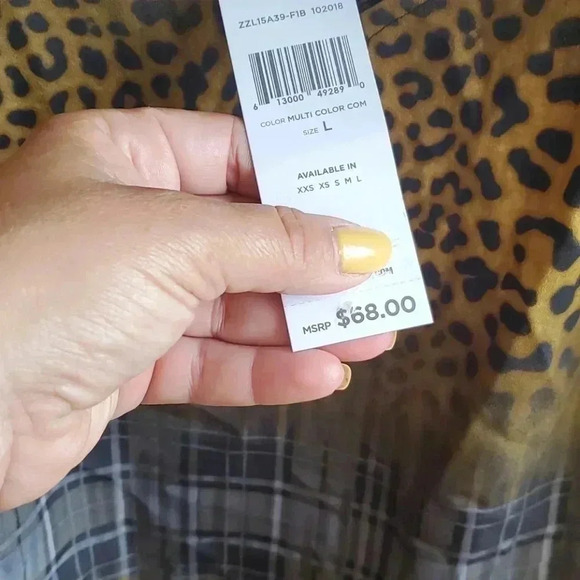 BCBGENERATION  LEOPARD PLAID TANK - Picture 4 of 4